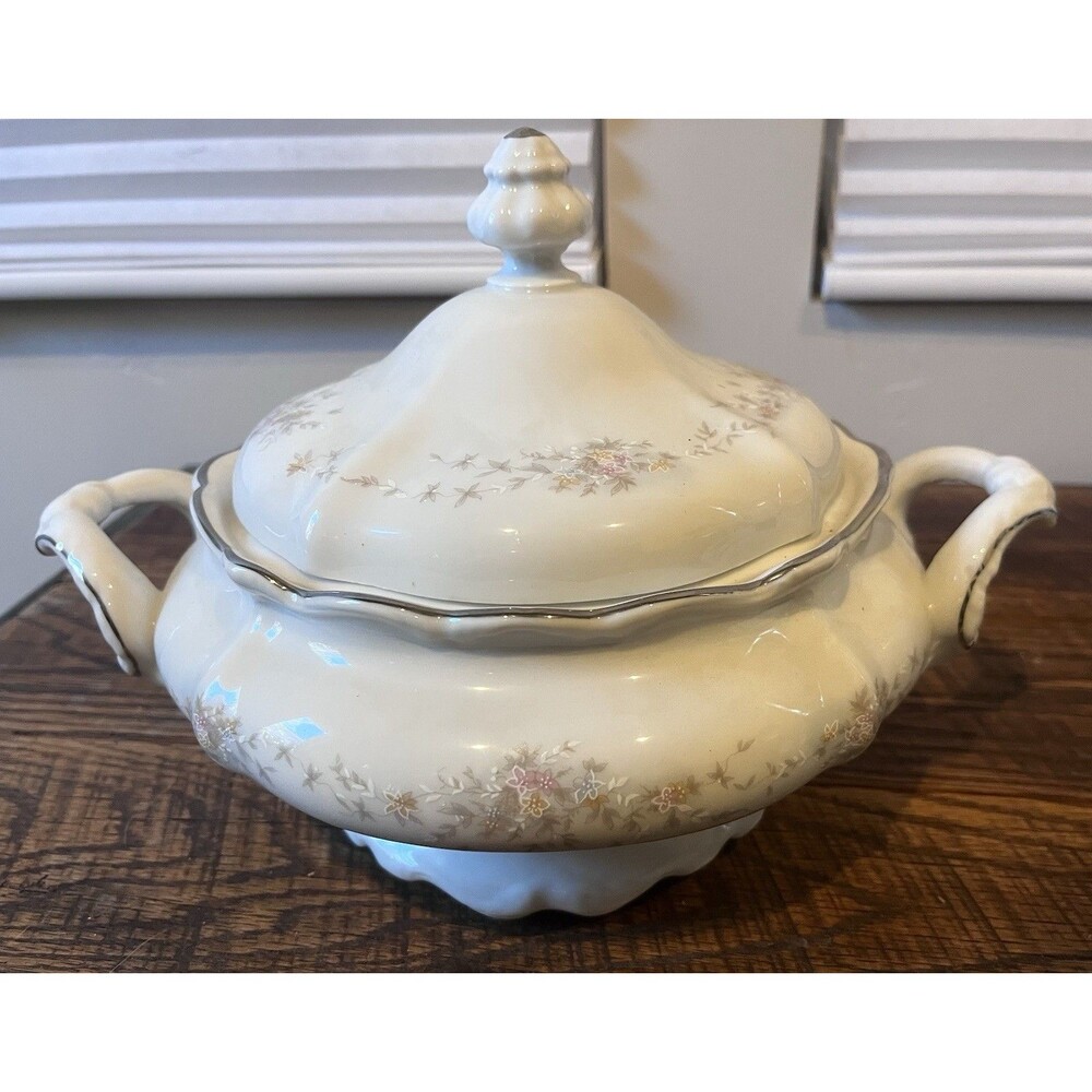 Vintage Johann Haviland Floral Splendor 8.5” Platinum Trim Covered Dish Bavaria